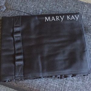 Mary Kay Roll up travel bag